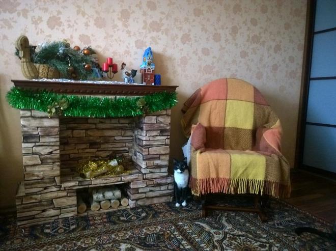 Мини-камин из одной коробки